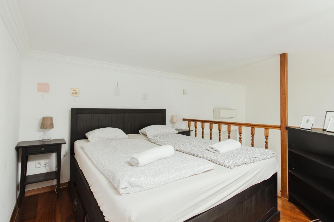 Grand Boulvard Apartment Budapest Bagian luar foto